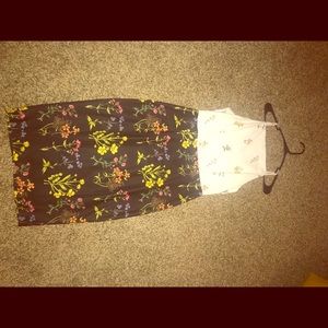 Knee length flowery dress